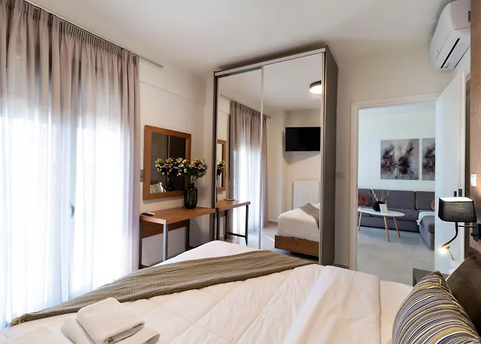 Elia Beach Deluxe Apartment