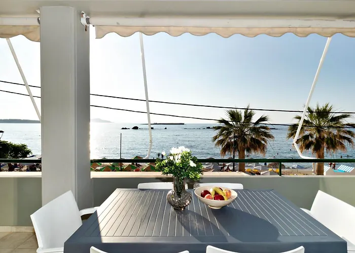 Elia Beach Deluxe Apartment